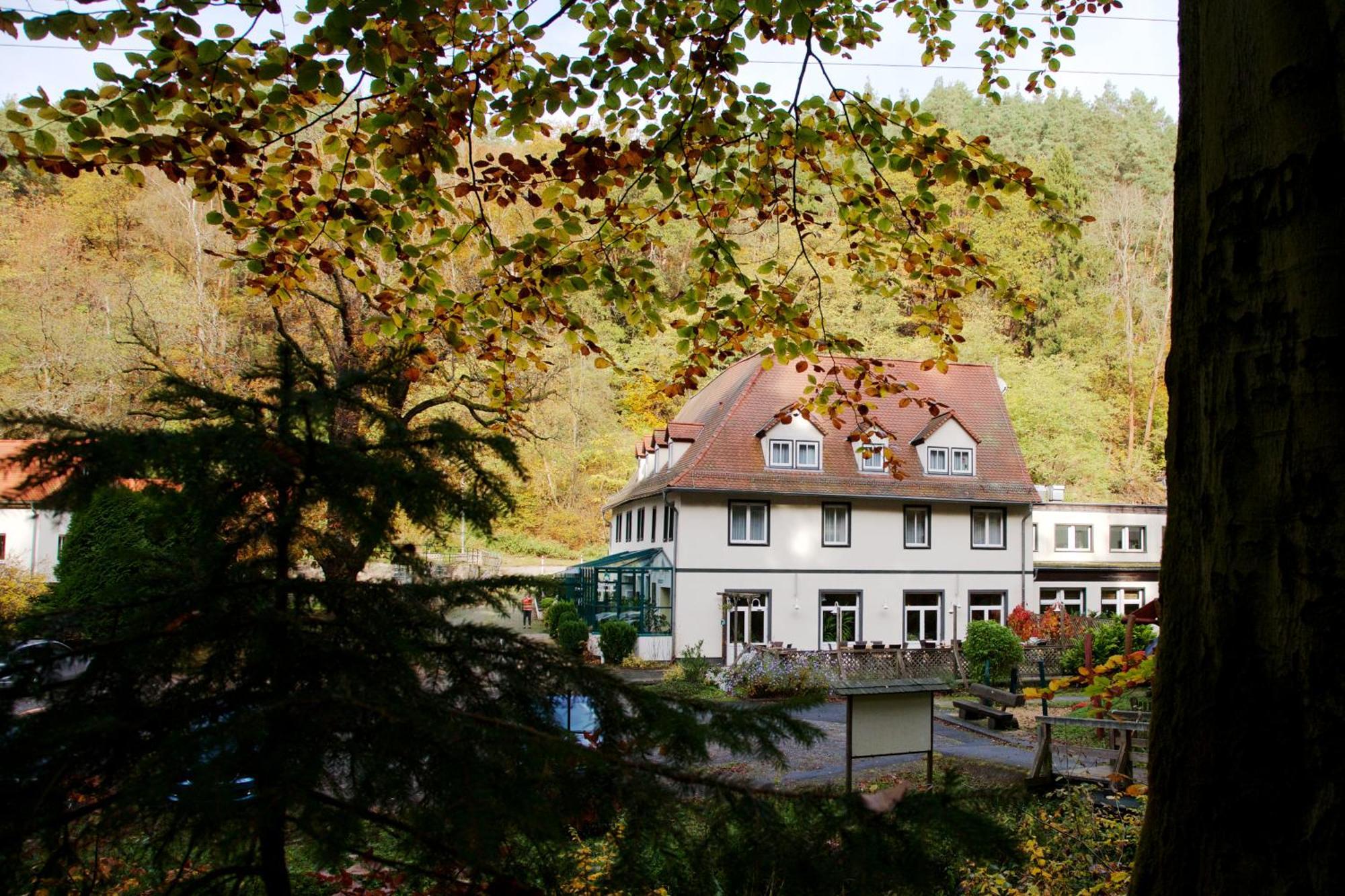 Waldhotel Linzmuehle Kahla  Екстер'єр фото